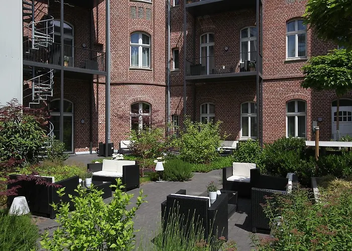 The Red - Living Suites By The Rhine