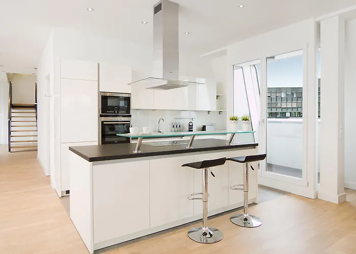 The Red - Living Suites By The Rhine 5* Düsseldorf