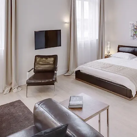 Apartmanhotel The Red - Living By The Rhine 5*