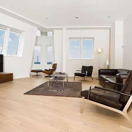 The Red - Living By The Rhine 5*