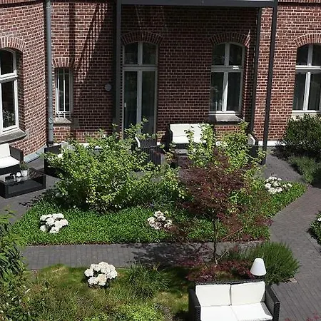 The Red - Living Suites By The Rhine Aparthotel 5*