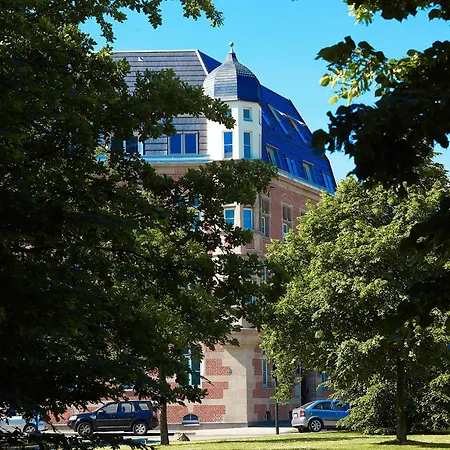 The Red - Living Suites By The Rhine Aparthotel