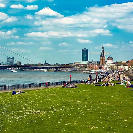 The Red - Living By The Rhine 5*