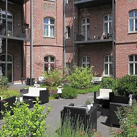 The Red - Living Suites By The Rhine Dusseldorf
