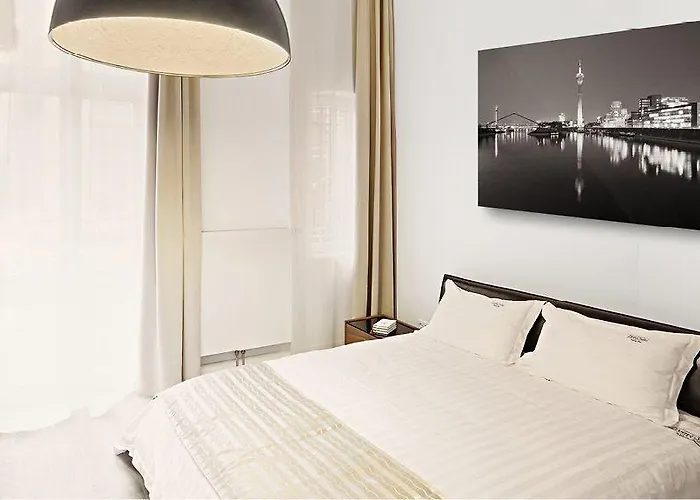 The Red - Living Suites By The Rhine Lejlighedshotel