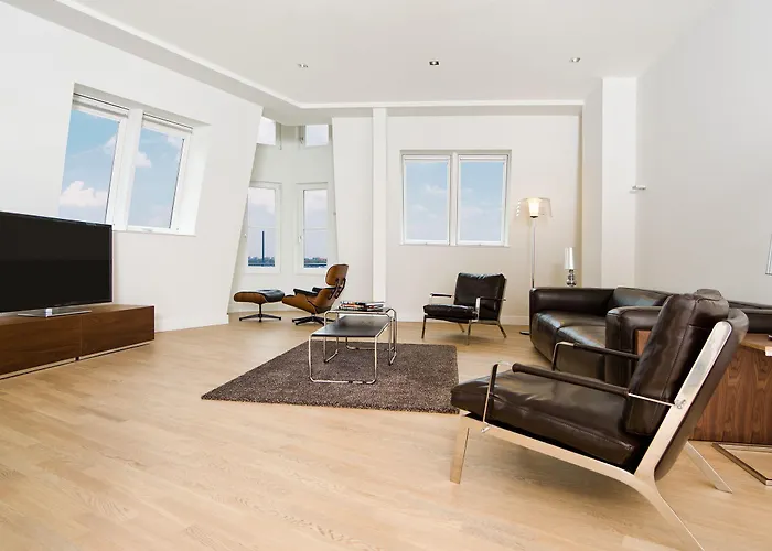 The Red - Living Suites By The Rhine 5*