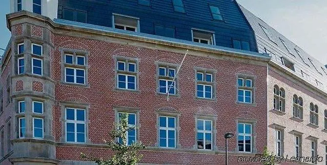 The Red - Living By The Rhine Apartmanhotel Düsseldorf