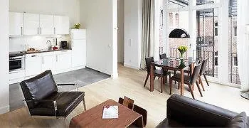 The Red - Living Suites By The Rhine 5* Dusseldorf